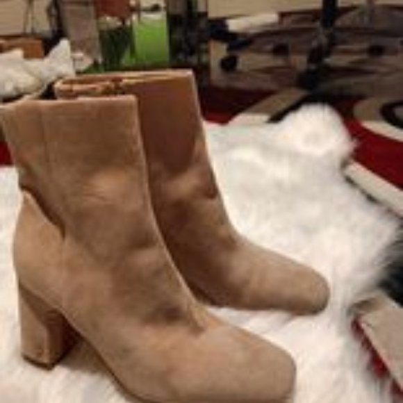 Sam Edelman (Fawn Boots) - Picture 4 of 5